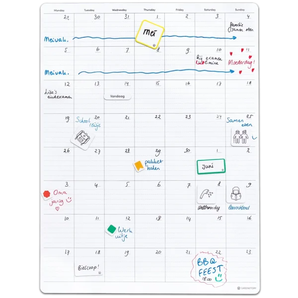 Sticky Whiteboard-Monatsplaner 8 Wochen mit Klebeetiketten, beschrieben mit Whiteboard-Stift.